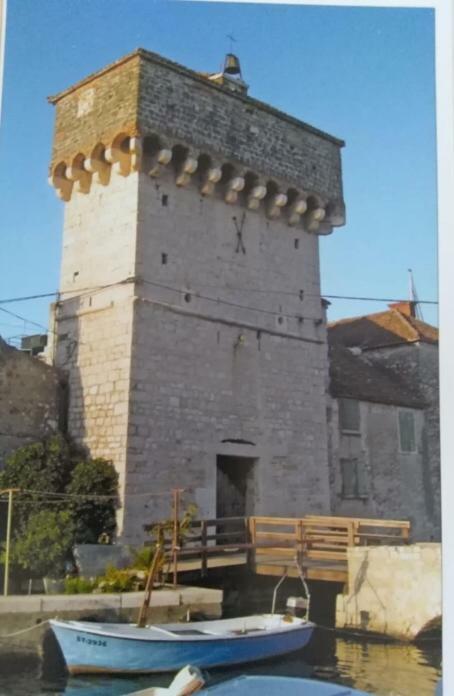 Apartman Mila Apartment Kastela Exterior photo